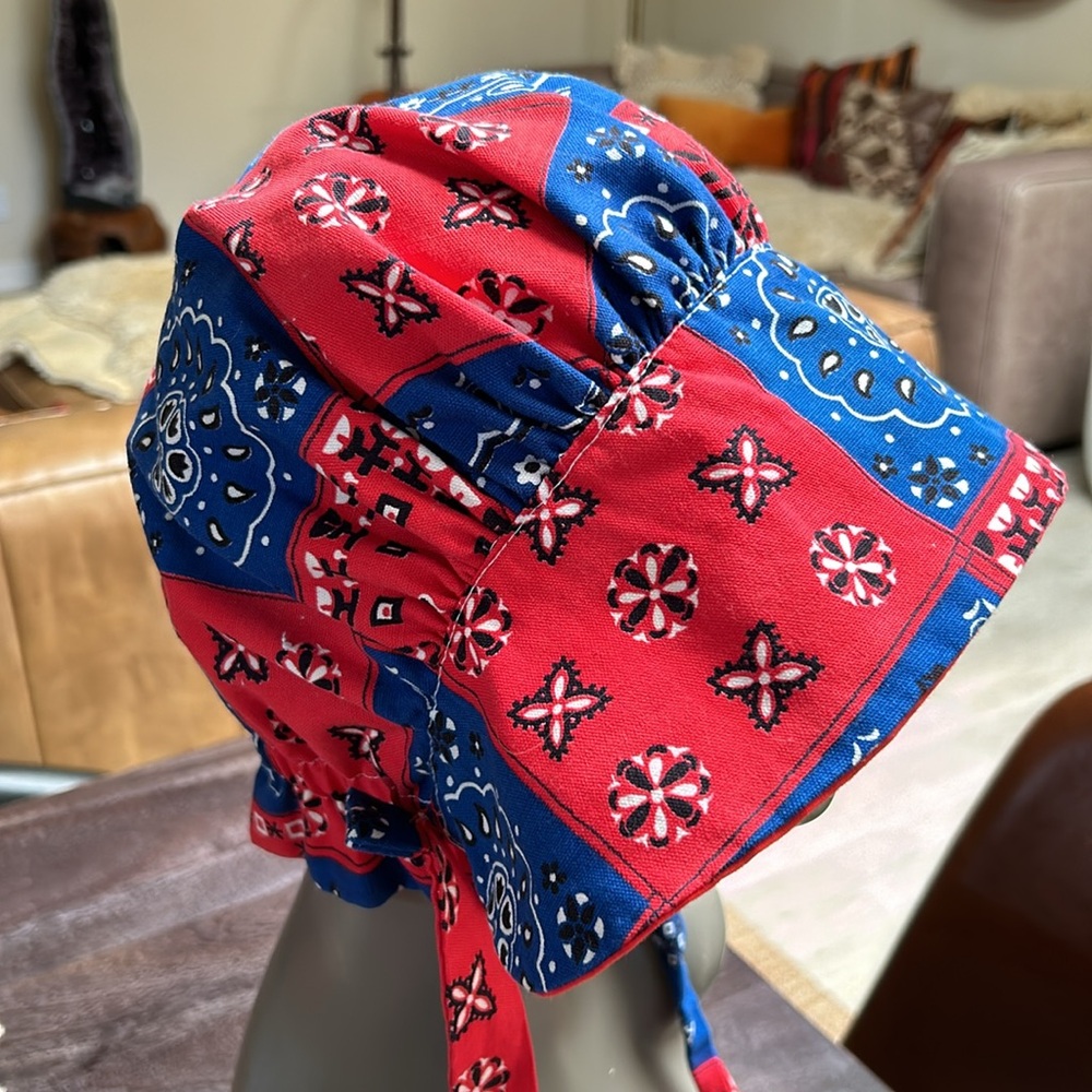 Vintage Handmade Bandana Print Pioneer Prairie Bonnet - Picture 2 of 8
